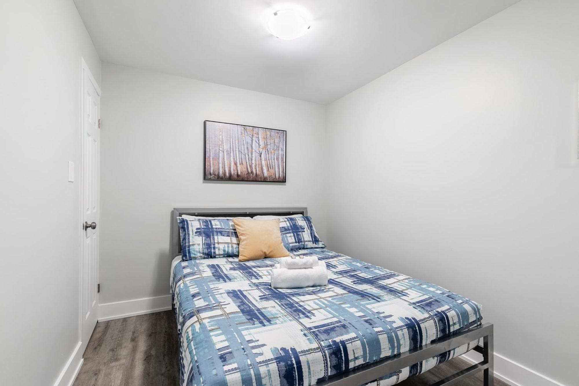 1Br Basement Condo - James Street ฮามิลตัน ภายนอก รูปภาพ